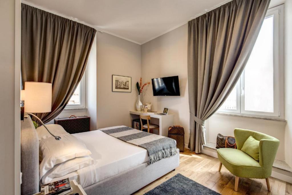 Отель Tlv Navona Рим Экстерьер фото